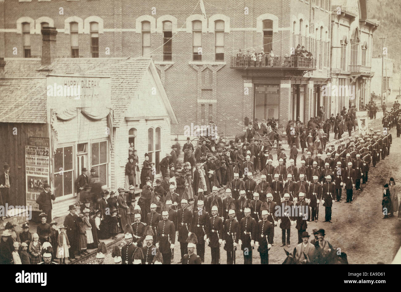 Totholz. Großloge I.O.O.F Dakotas. Street Parade, 21. Mai 1890, Deadwood, South Dakota Stockfoto