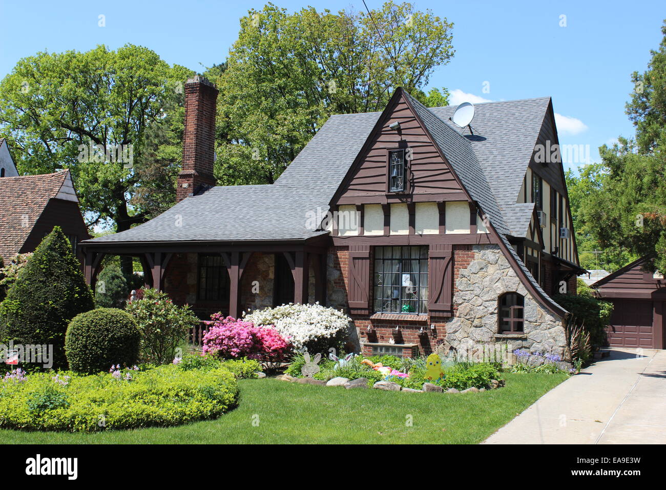 Tudor Revival Haus, Jamaica Estates, Queens, New York Stockfoto