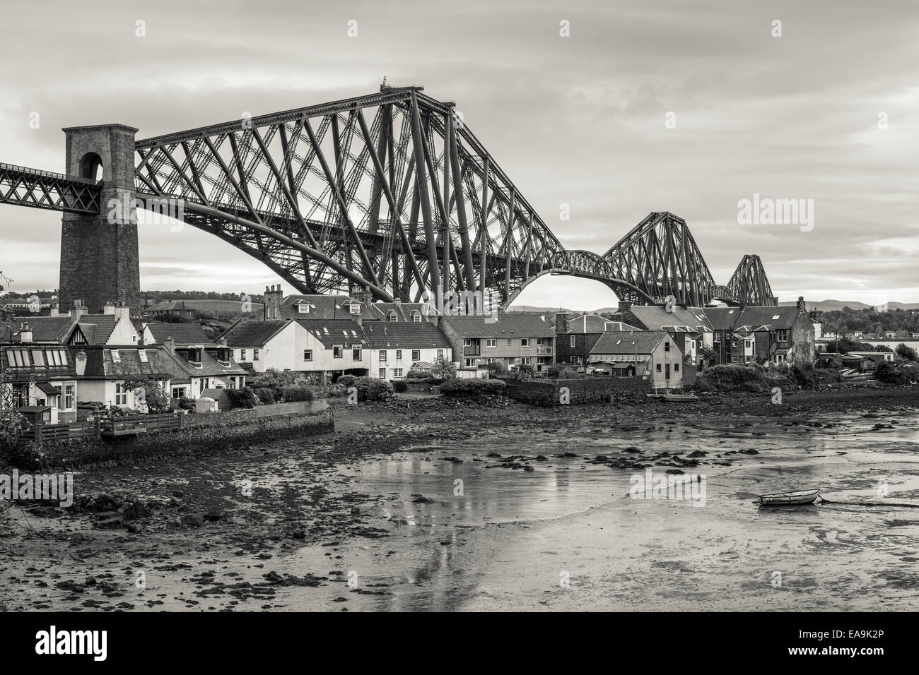 Forth Rail Bridge aus North Queensferry, Fife, Schottland. Stockfoto