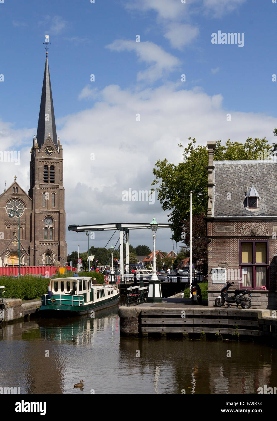 Das Schloss und die alte Lockkeeper der Gebäude in der Stadt Leidschendam am Rande von Den Haag, Zuid-Holland, Niederlande Stockfoto