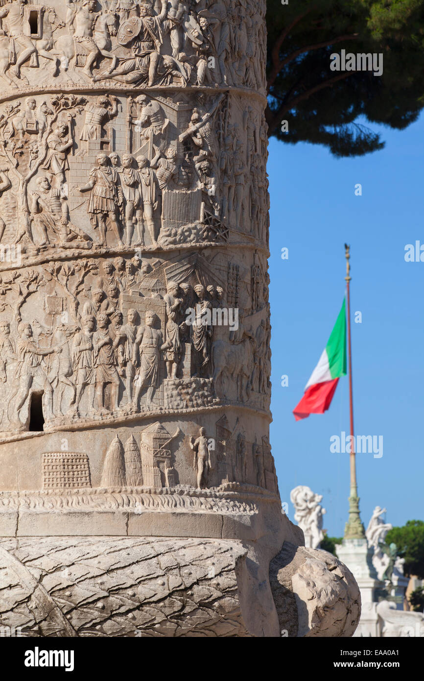 Trajanssäule (UNESCO-Weltkulturerbe) in Trajan Forum in Rom, Lazio, Italien Stockfoto