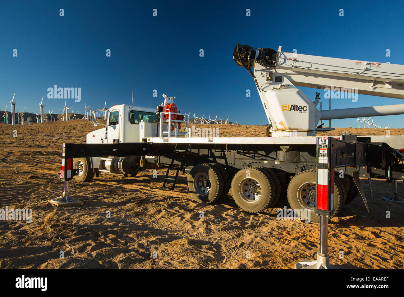 Bestandteil der Tehachapi Pass Wind farm, das erste groß angelegte Wind Farmgebiet entwickelt in den USA, California, USA. Stockfoto