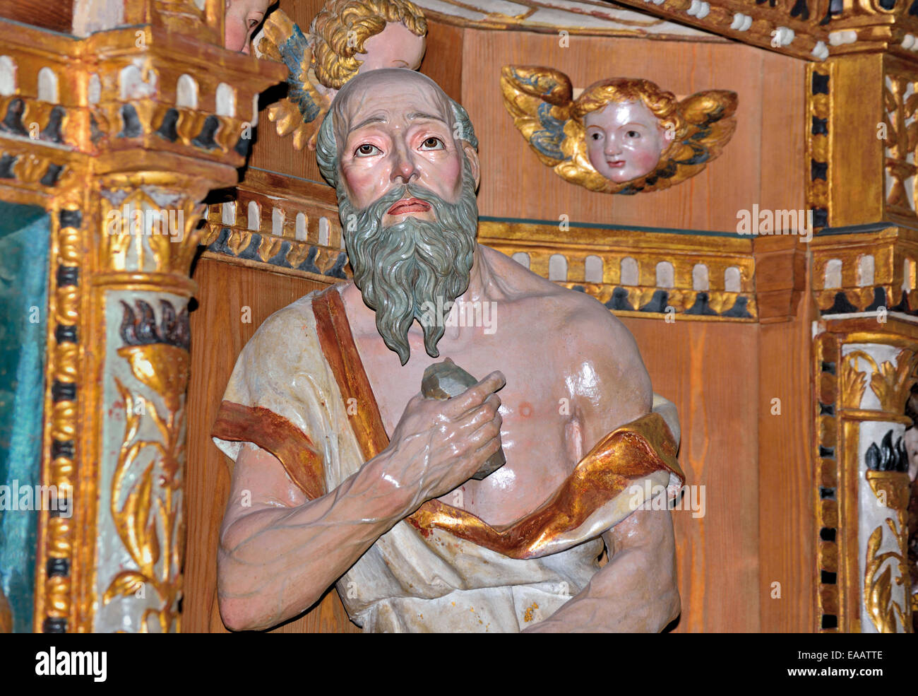 Spanien, Jakobsweg: Statue des Heiligen Hieronymus in der Kirche von San Juan de Ortega Stockfoto