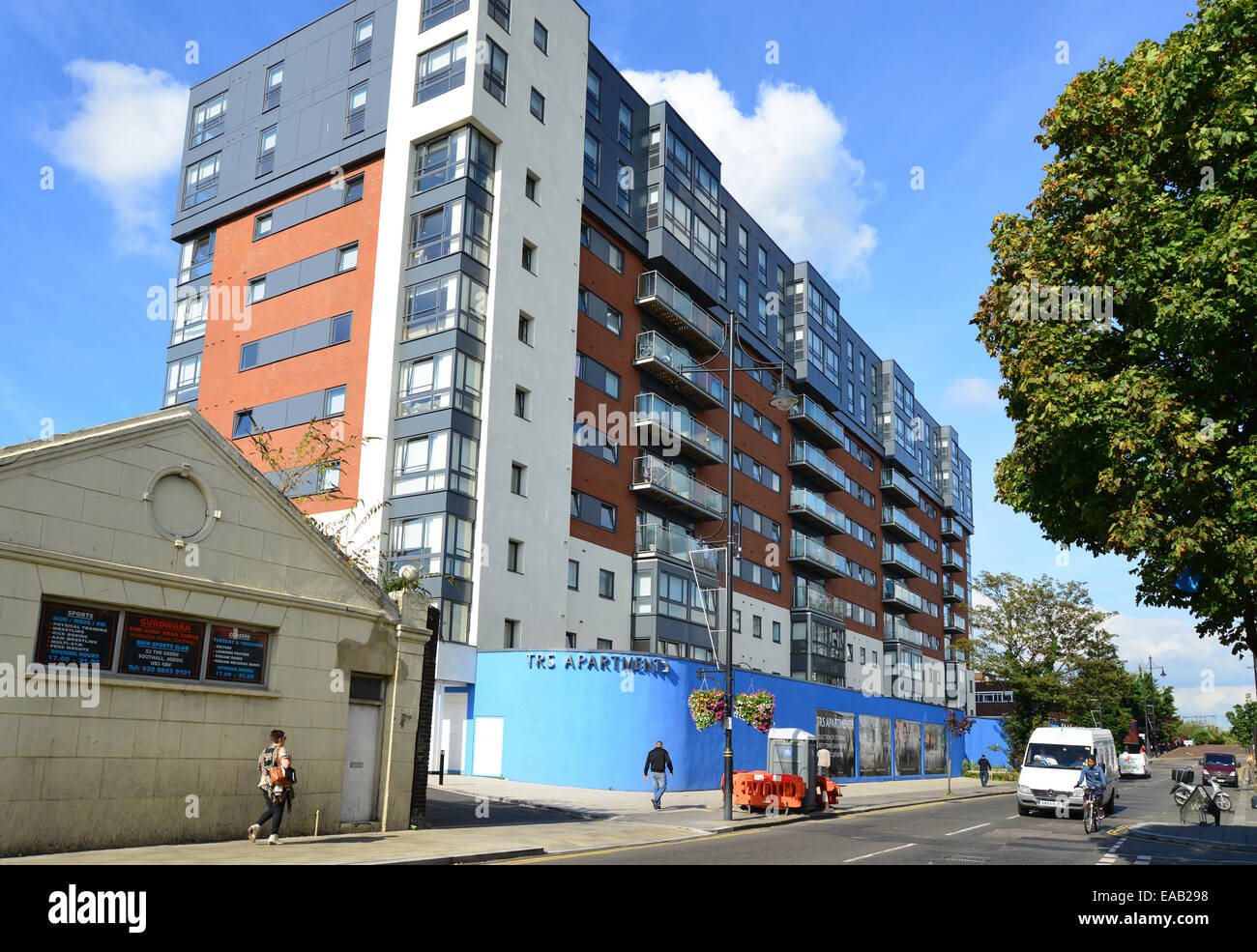 TRS Wohnungen bauen, The Green, Southall, London Borough of Ealing, Greater London, England, Vereinigtes Königreich Stockfoto