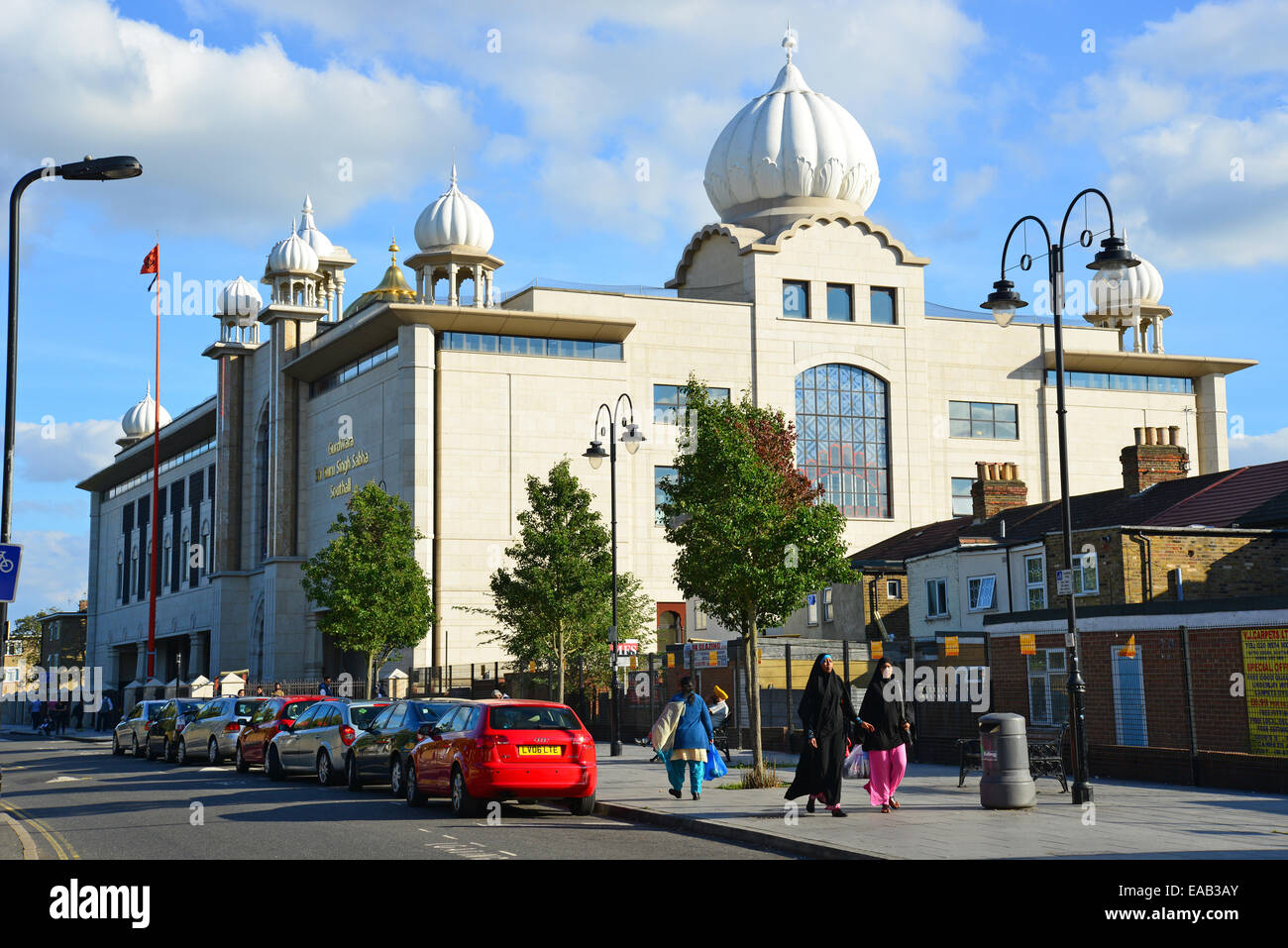 Gurdwara Sri Guru Singh Sabha Sikh-Tempel, Southall, London Borough of Ealing, Greater London, England, Vereinigtes Königreich Stockfoto