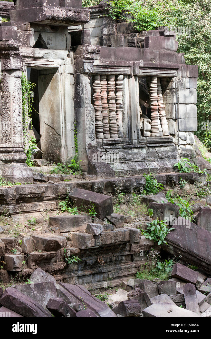 Kambodscha, Beng Mealea 'Library' Ruinen, Südseite, 12.. Jahrhundert. Stockfoto