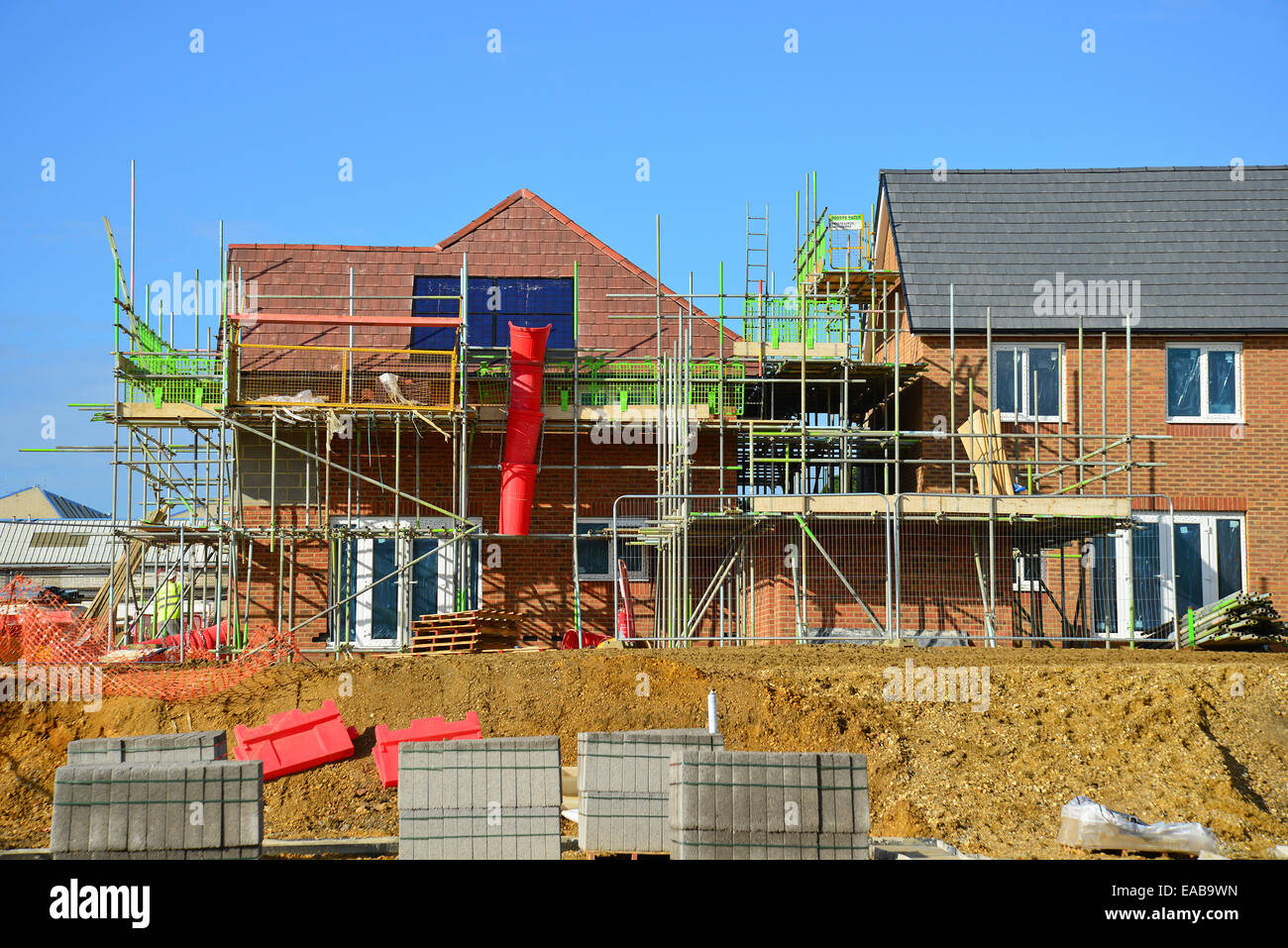 Neue Wohnungsbau in Addington Ort Entwicklung, Woodley, Berkshire, England, Vereinigtes Königreich Stockfoto