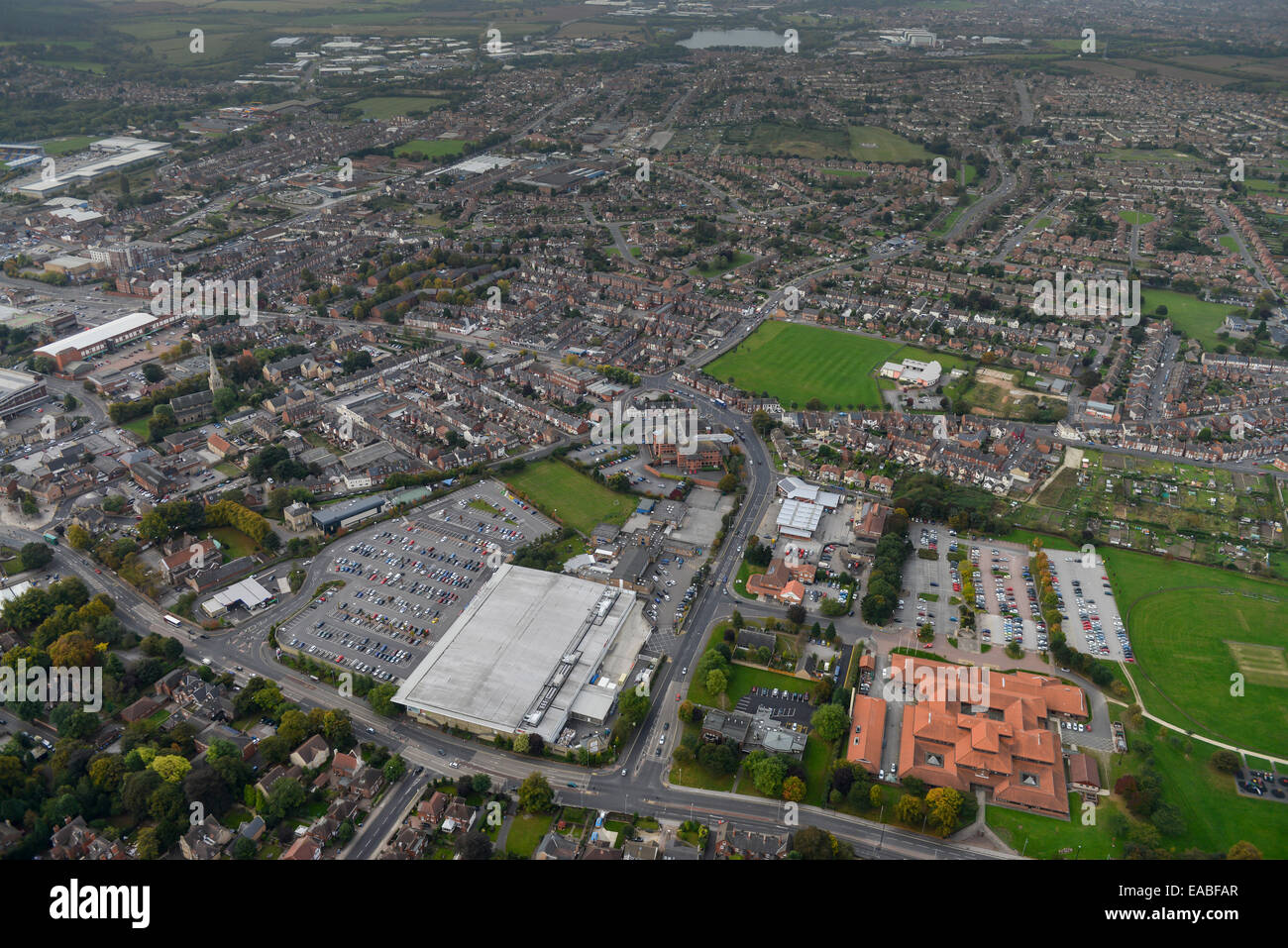 Eine Luftaufnahme von Mansfield Stadtzentrum, Nottinghamshire, UK. Stockfoto