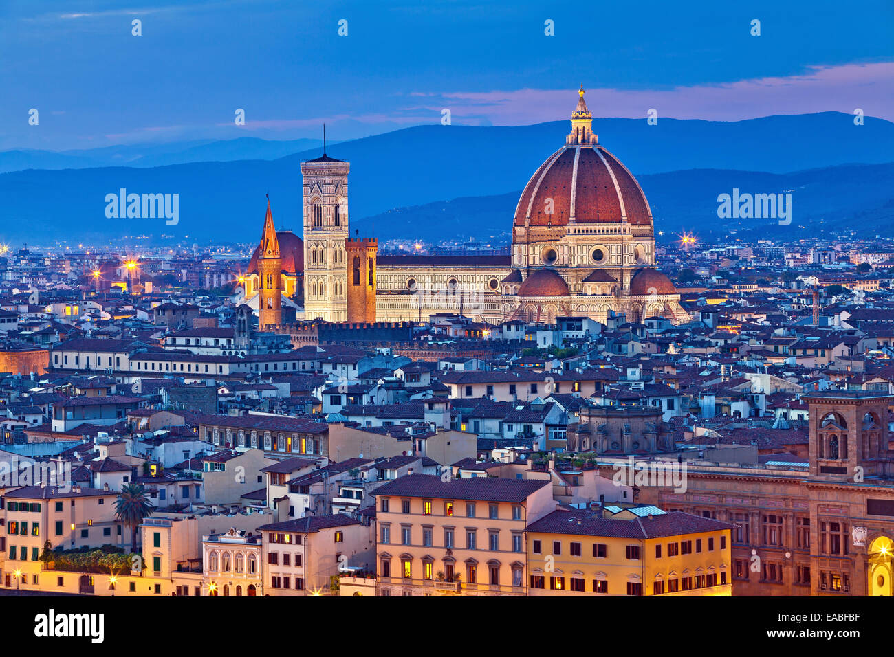 Florenz. Bild von Florenz, Italien während der blauen Dämmerstunde. Stockfoto