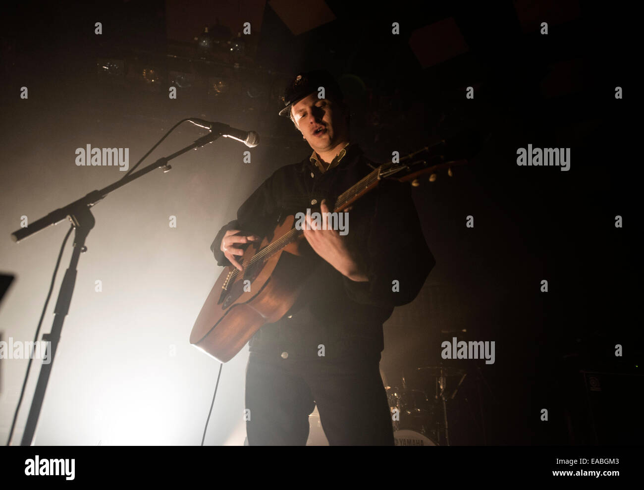 Jamie T führt auf den Barrowlands Ballroom am 10. November 2014 in Glasgow, Schottland © Sam Kovak/Alamy Stockfoto