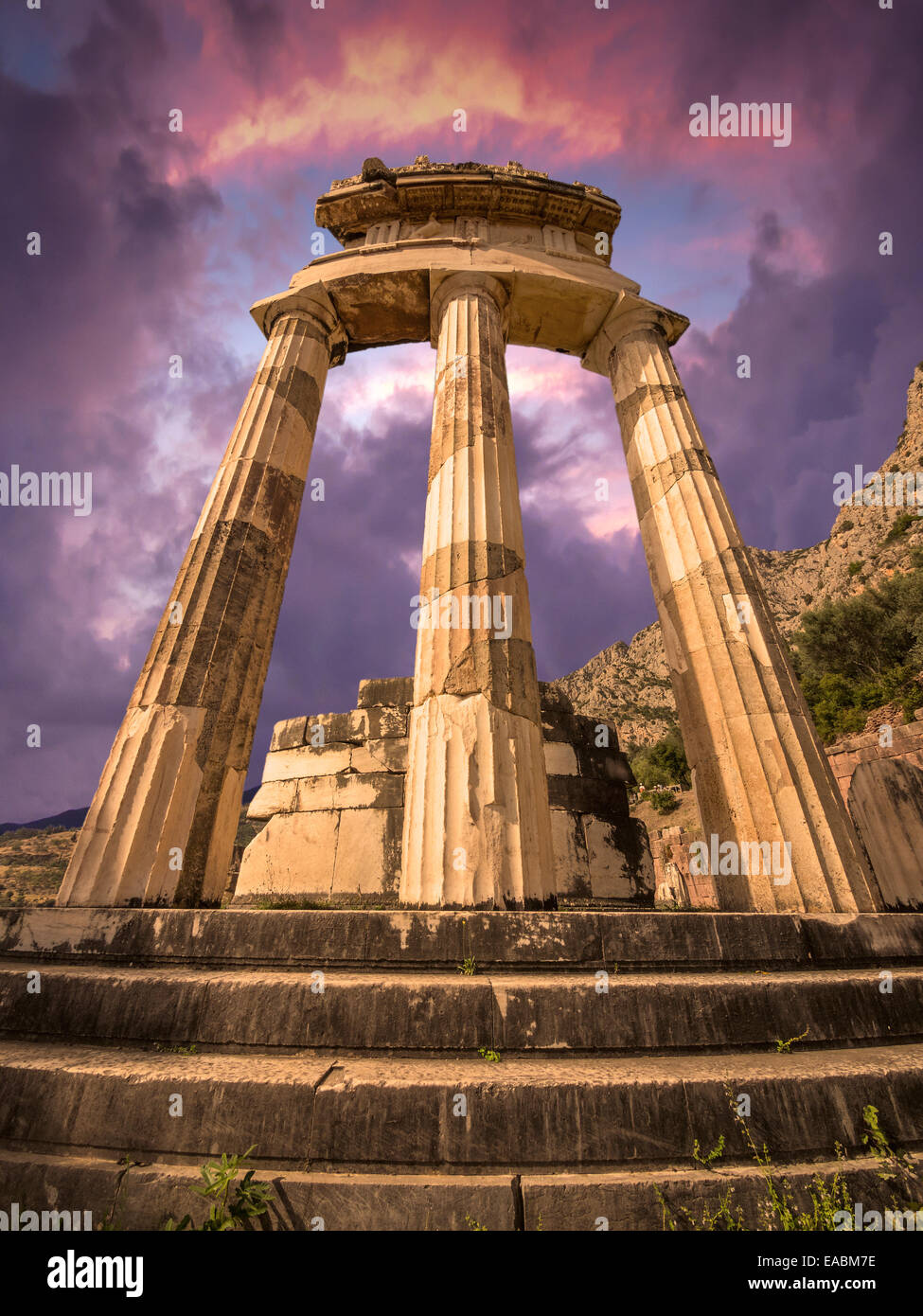 Die Tholos im Heiligtum der Athena Pronoiat Delphi, Griechenland Stockfoto