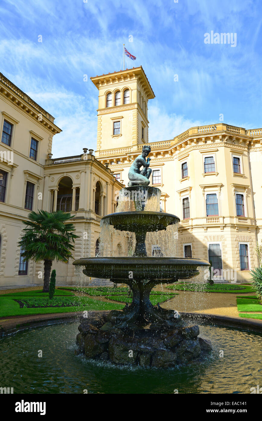 Terrasse im Garten Brunnen, Osborne House, East Cowes, Isle Of Wight, England, Vereinigtes Königreich Stockfoto