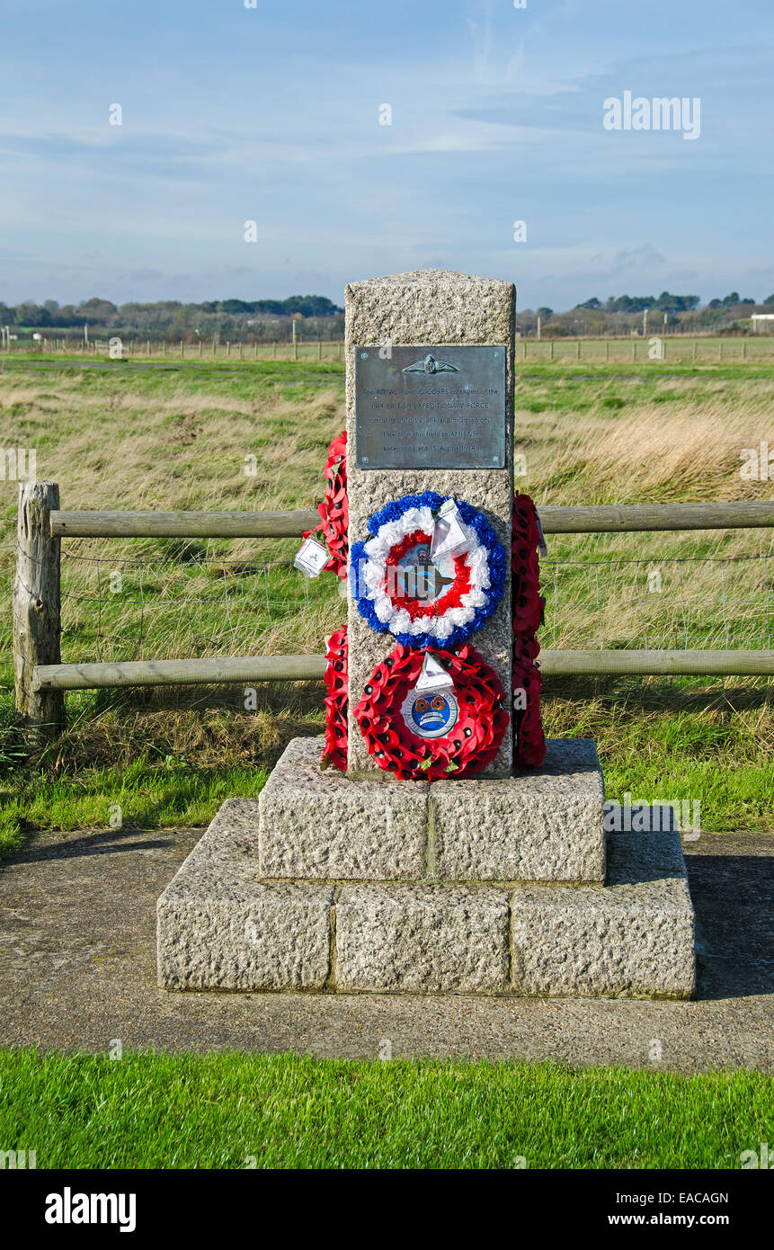 Denkmal für das Royal Flying Corps Kontingent von 1914 British Expeditionary Force die aus diesem Schreiben an Swingate nea flog Stockfoto