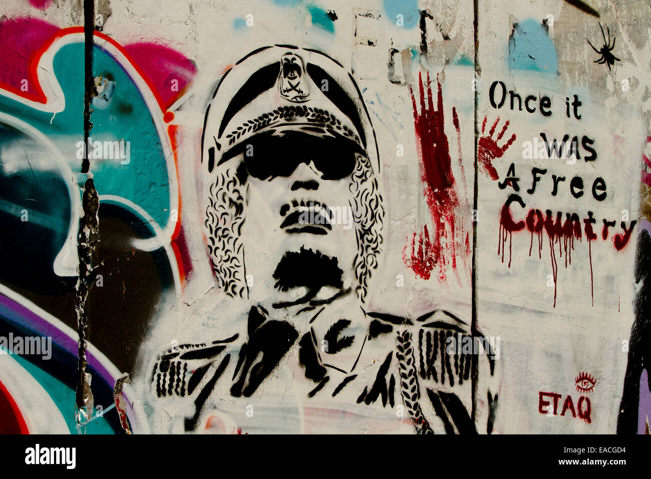 Berlin Wall Graffiti es war einmal ein freies Land Stockfoto