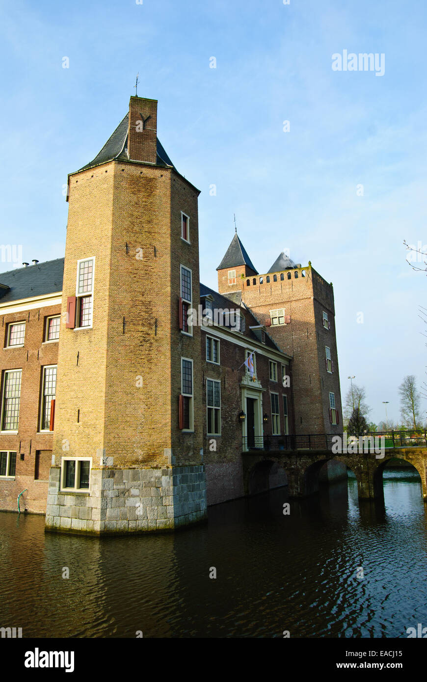Slot-Assumberg alten Schloss sich in einer Jugendherberge in Heemskerk Stockfoto