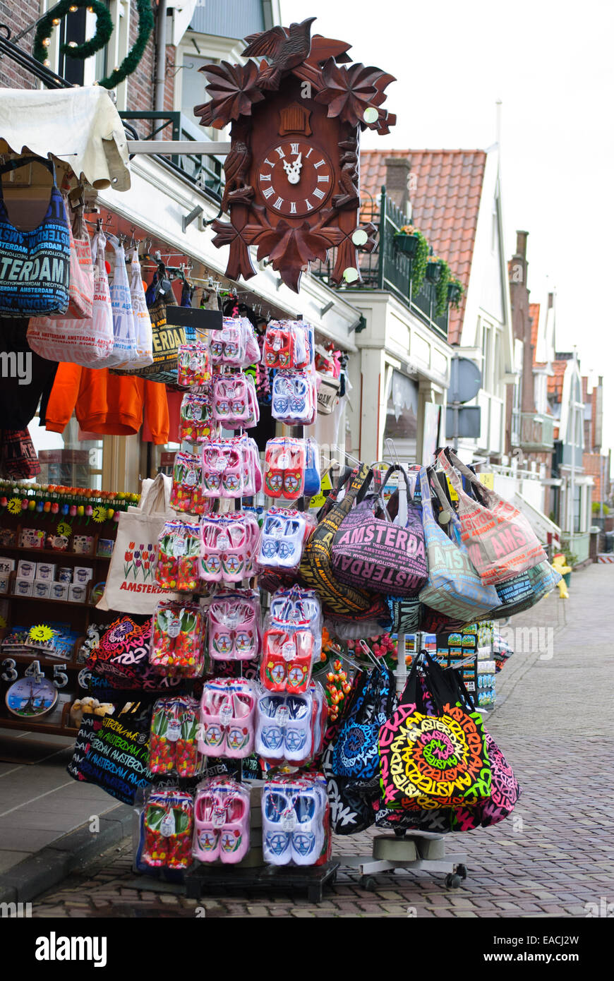 Ein Souvenir-Shop in Volendam Stockfoto
