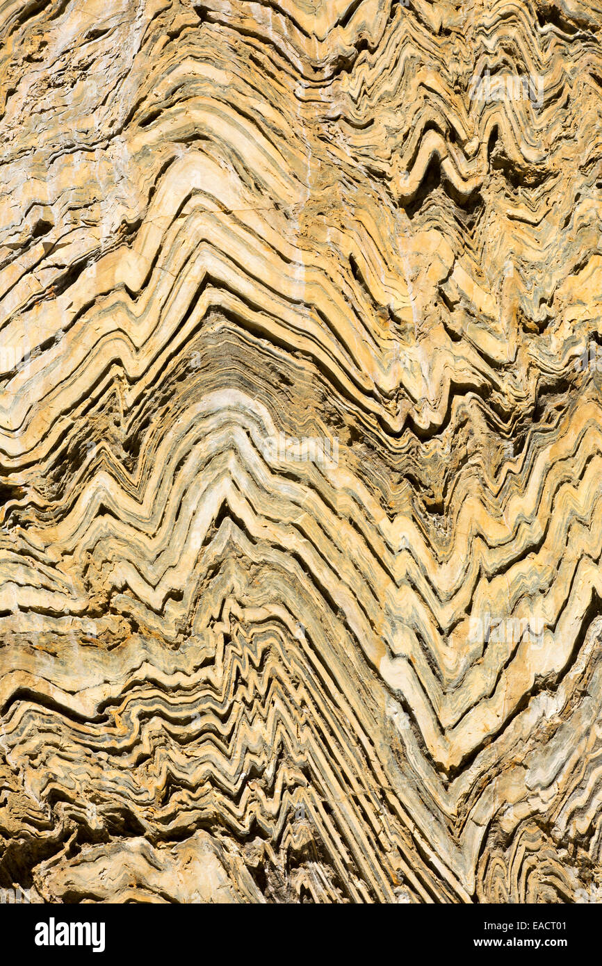 Gefaltet metamorphen Felsen im Kings Canyon Nationalpark, Kalifornien, USA Stockfoto