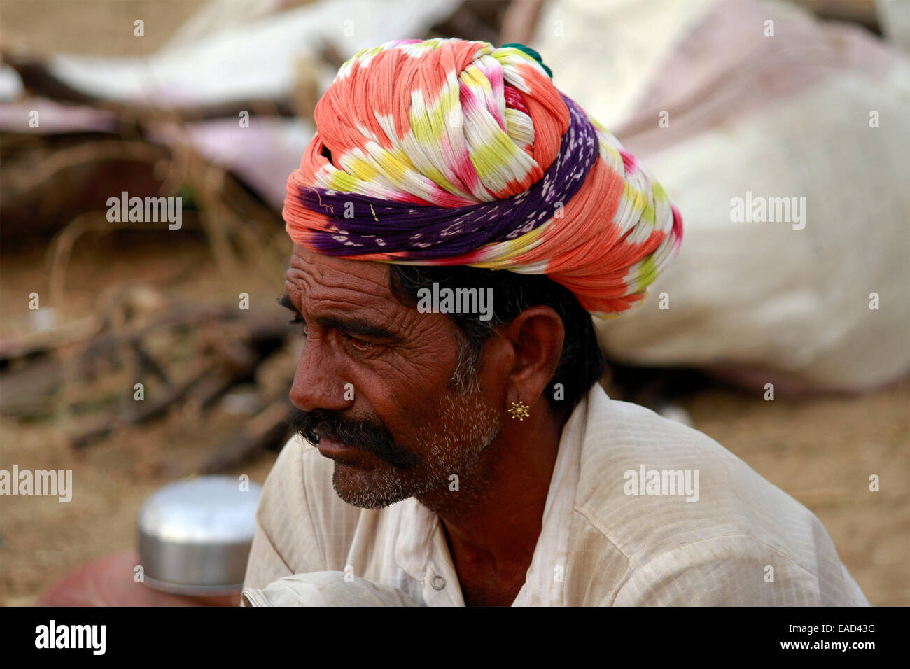 Turban, indische, Männlich, Alter Mann, Dorfbewohner, Schnurrbart, Bart in Pushkar, Rajasthan, Indien. Stockfoto