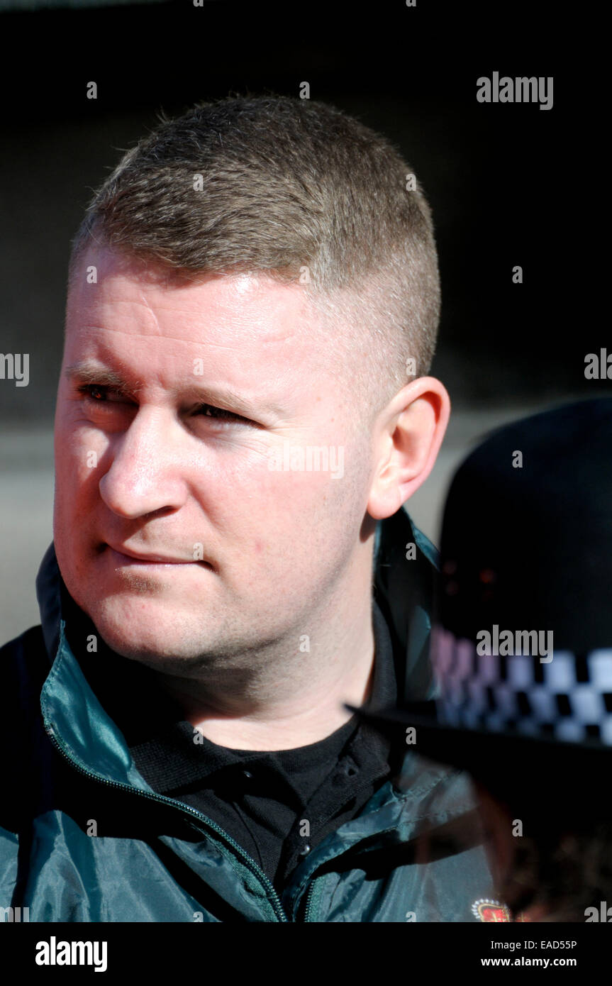 Paul Golding, Vorsitzender des "Britain First", bei der Urteilsverkündung am Lee Rigby Mordprozess, Old Bailey, 26. Februar 2014 Stockfoto