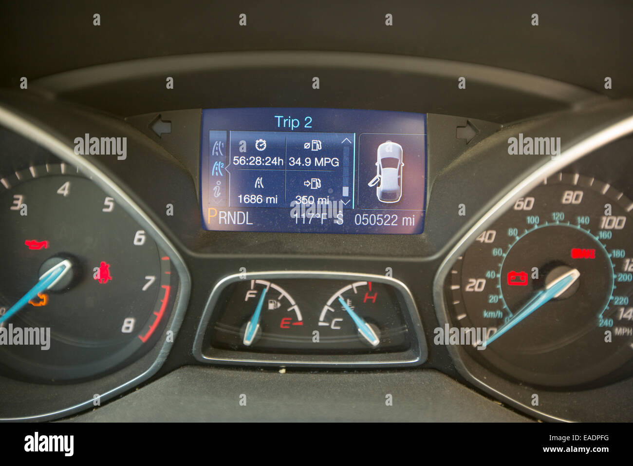 Auto thermometer -Fotos und -Bildmaterial in hoher Auflösung – Alamy