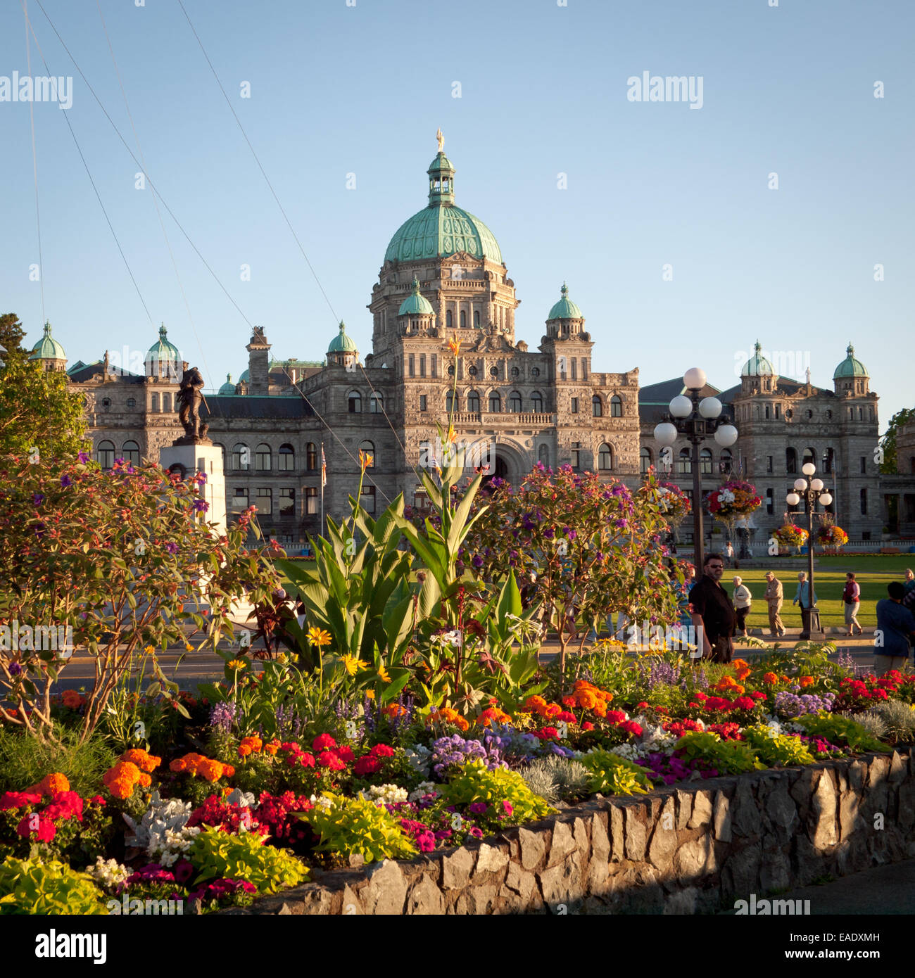 Ein Blick auf die British Columbia Parlamentsgebäude in der späten Tag Sonne.  Victoria, British Columbia, Kanada. Stockfoto