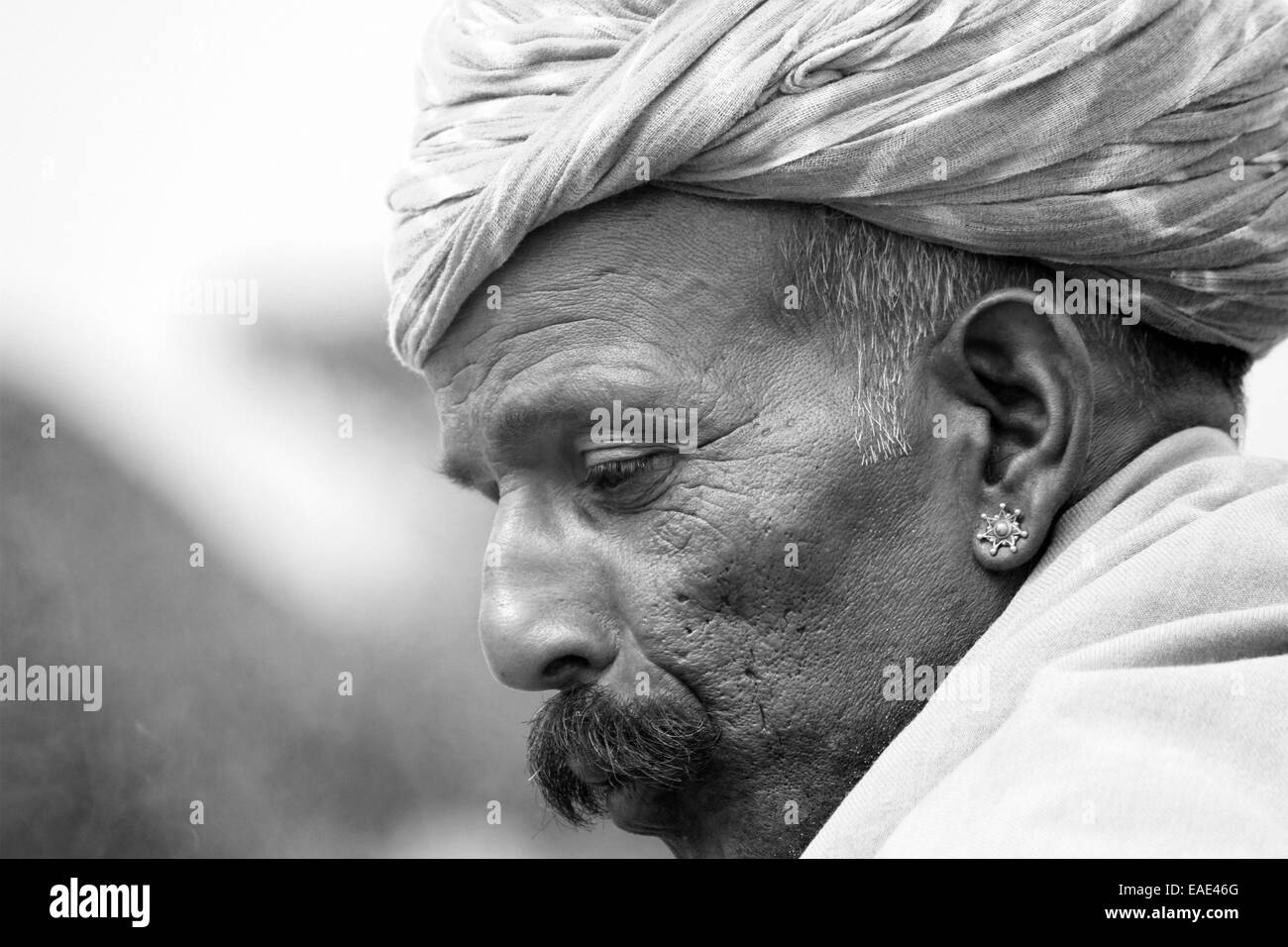 Turban, indische, Männlich, Alter Mann, Dorfbewohner, Schnurrbart, Bart in Pushkar, Rajasthan, Indien. Stockfoto