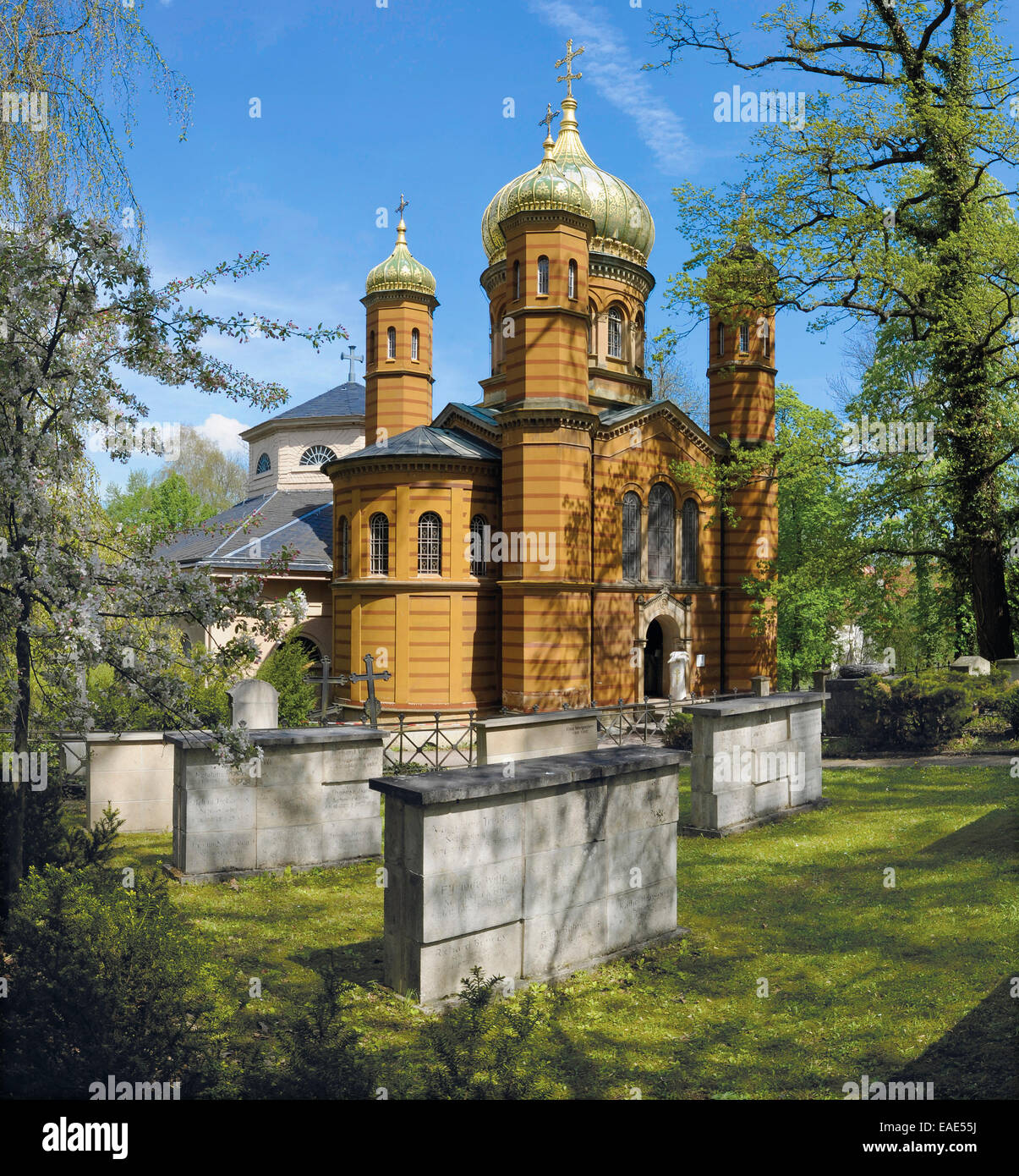 Russisch-orthodoxe Kapelle, Marie Seebach Foundation Grabstätten auf Vorderseite, Fuerstengruft, großherzogliche Grabkapelle auf Rückseite Stockfoto