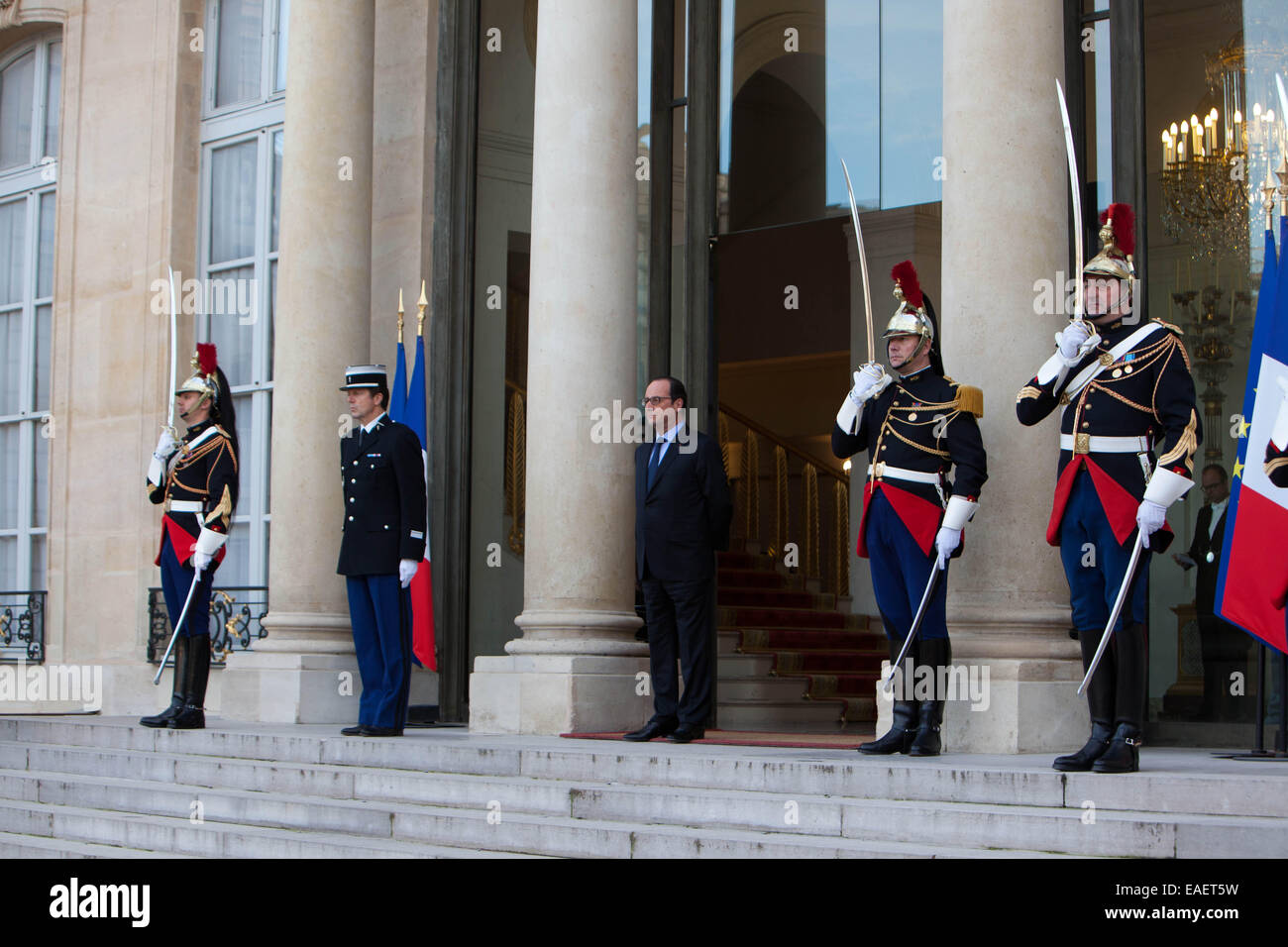 Visite Officielle du Premier Ministre Charles Michel À Paris, Recu Par Président De La République François Hollande. Stockfoto