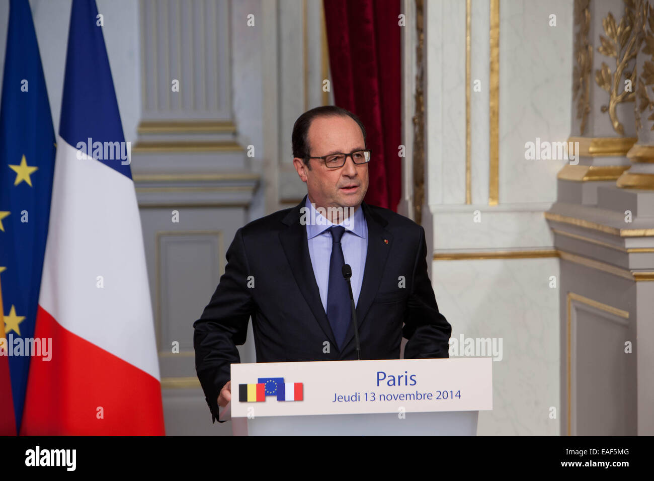 Paris, Frankreich. 13. November 2014. Offizieller Besuch von Premierminister Charles Michel in Paris, erhielt vom Präsidenten der Republik François Hollande. Bildnachweis: Ania Freindorf/Alamy Live-Nachrichten Stockfoto