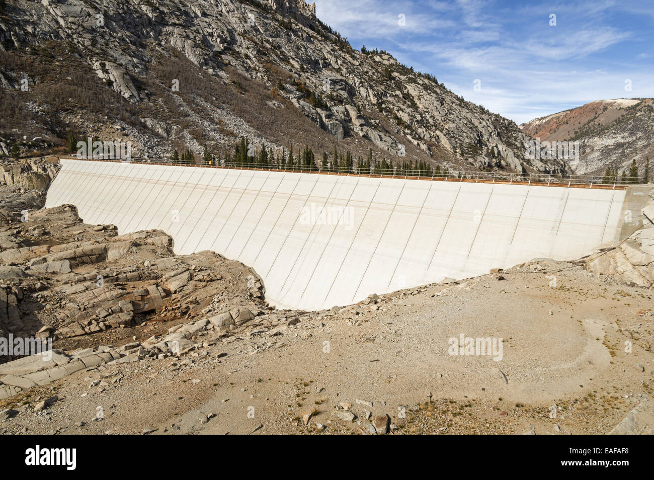 South Lake Dam mit niedrigem Wasserstand der Dürre Stockfoto