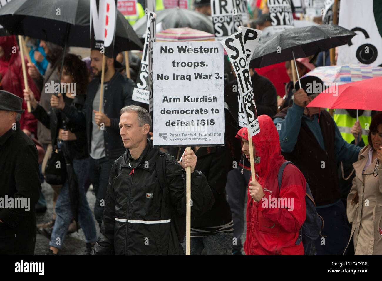 Stoppen Sie die Krieg-Koalition-März zur Downing street Stockfoto