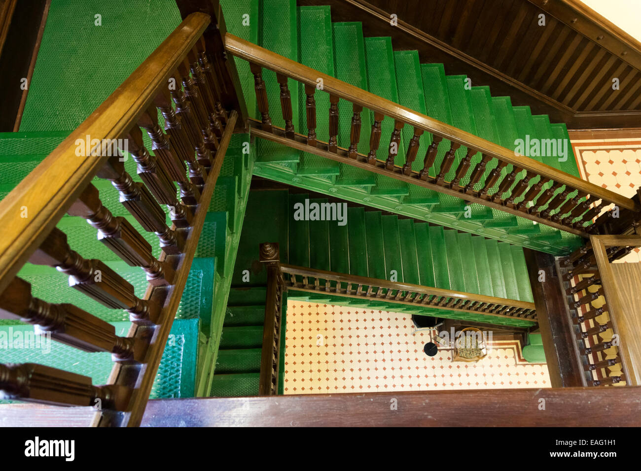 Treppe in das historische Goliad County Courthouse in Goliad, Texas, USA Stockfoto