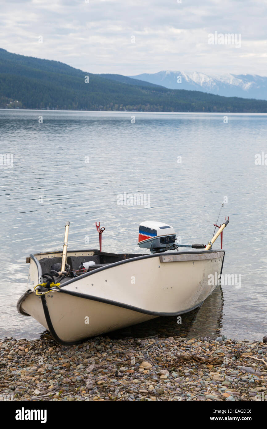 Angeln am Whitefish Lake Whitefish, Montana. Stockfoto