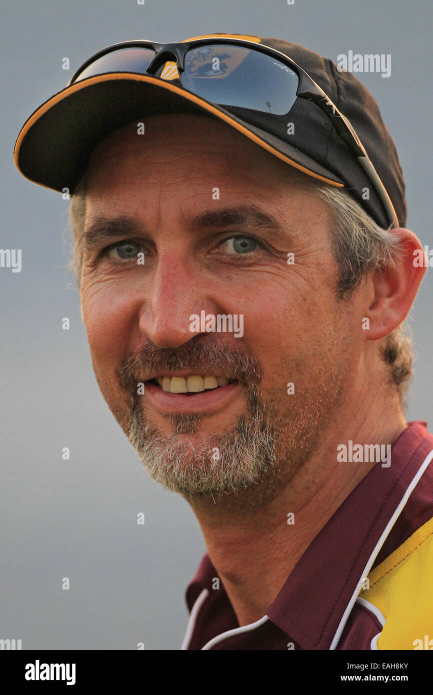 Cricket - ein Porträt von der australischen Cricket-Spieler Jason Gillespie tragen eine Zurrgurte All Stars-Baseball-cap Stockfoto