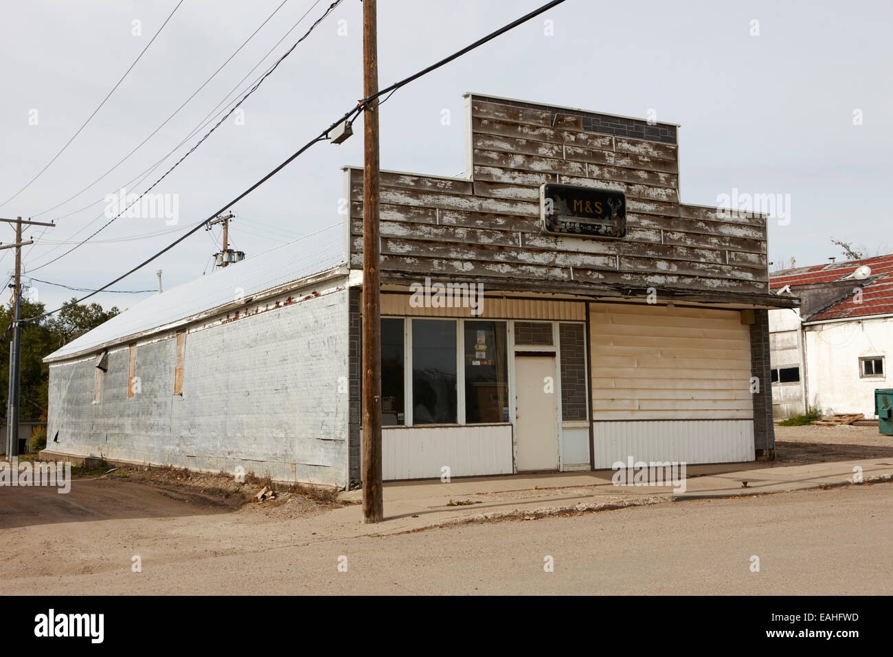 ungenutzt leer verlassen Shop auf erste Straße der Stadt Führer sk Kanada Stockfoto