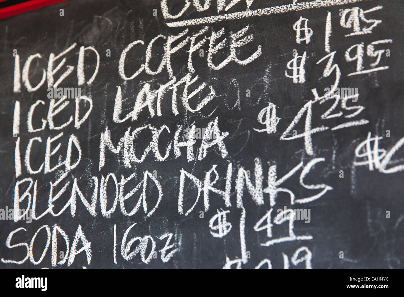 Kaffee-Menü-Tafel an der Kauai Coffee Company, Hawaii, USA Stockfoto
