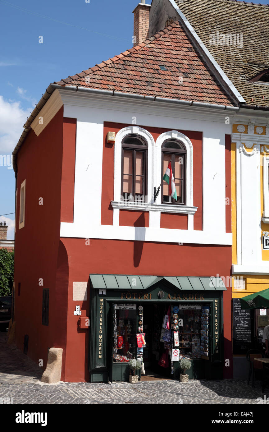 Aufrechte Blick auf traditionellen Geschäft und Haus in Szentendre, in der Nähe von Budapest Ungarn Stockfoto