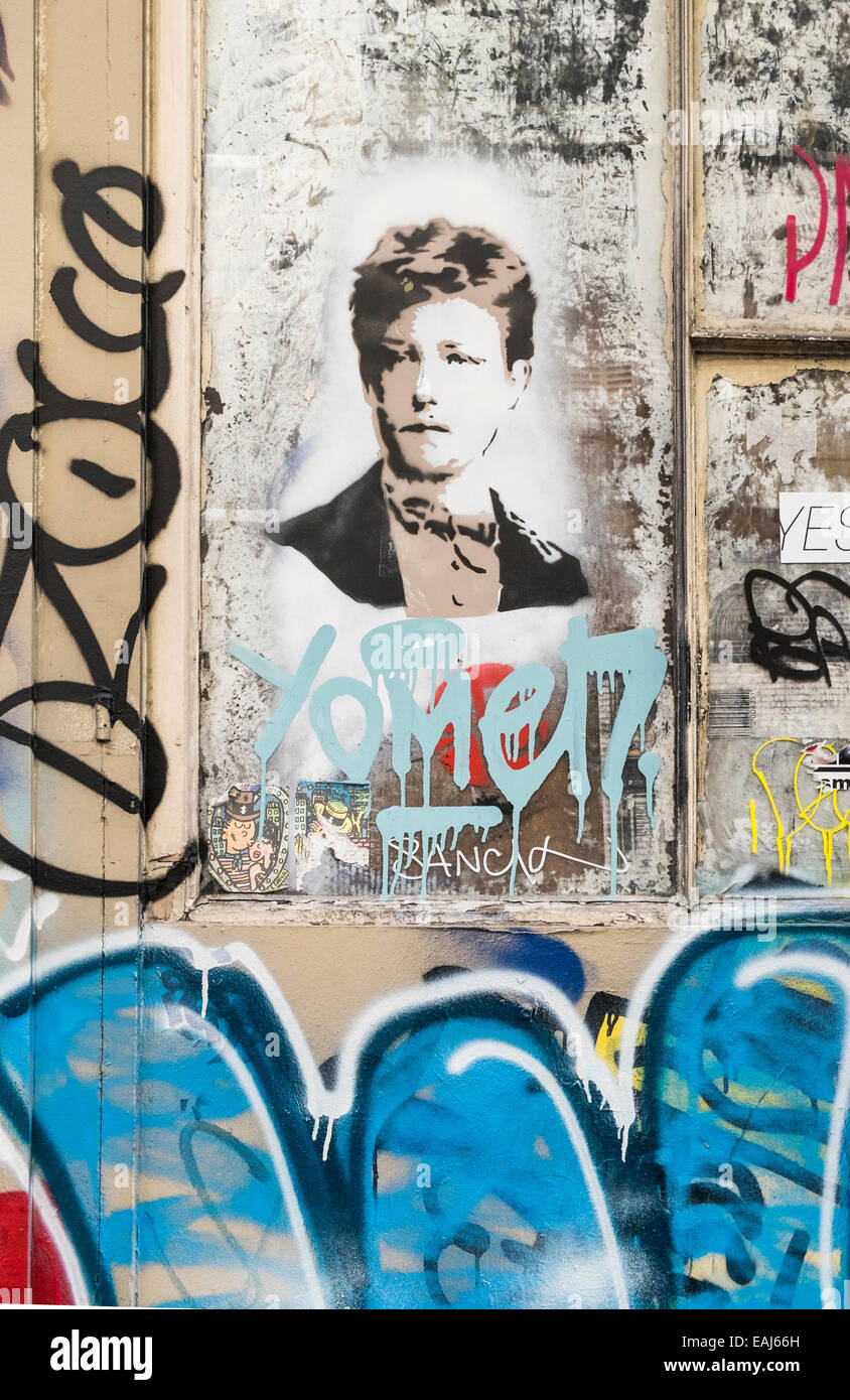 Schablone Graffito zeigt ein Porträt des französischen Dichters Arthur Rimbaud, Paris, Ile de France, Frankreich Stockfoto