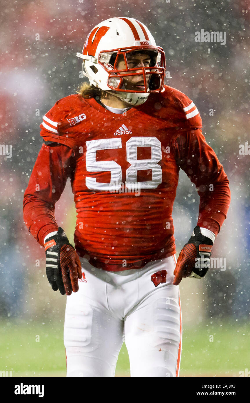 15. November 2014: Wisconsin Badgers Linebacker Joe Schobert #58 während der NCAA Football-Spiel zwischen die Nebraska Cornhuskers und die Wisconsin Badgers im Camp Randall Stadium in Madison, Wisconsin. Wisconsin besiegte Nebraska 59-24. John Fisher/CSM Stockfoto