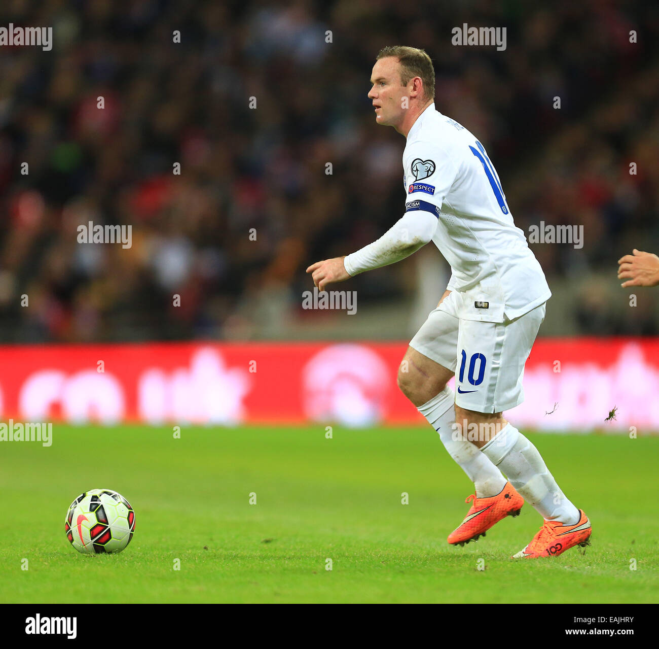 London, UK. 15. November 2014. Wayne Rooney von England - England vs. Slowenien - UEFA Euro 2016 qualifizieren - Wembley Stadium - London - 15.11.2014 Pic Philip Oldham/Sportimage. © Csm/Alamy Live-Nachrichten Stockfoto