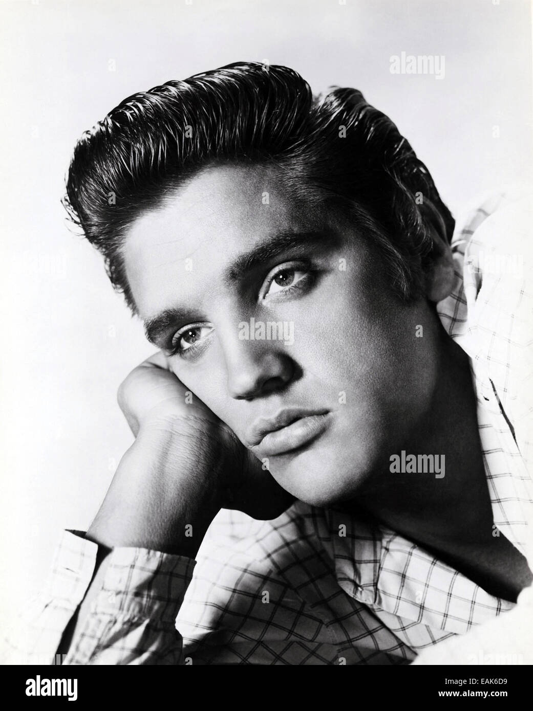 ELVIS PRESLEY (1935-1977) US-Sänger und Schauspieler über 1956 Stockfoto