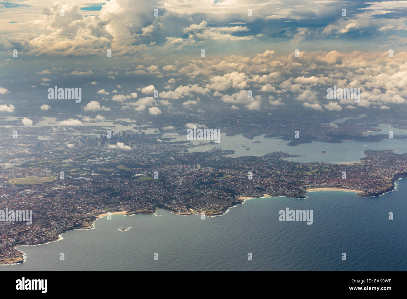 Luftaufnahme, Sydney mit der Tasmansee, Port Jackson, Parramatta River, Sydney, New South Wales, Australien Stockfoto