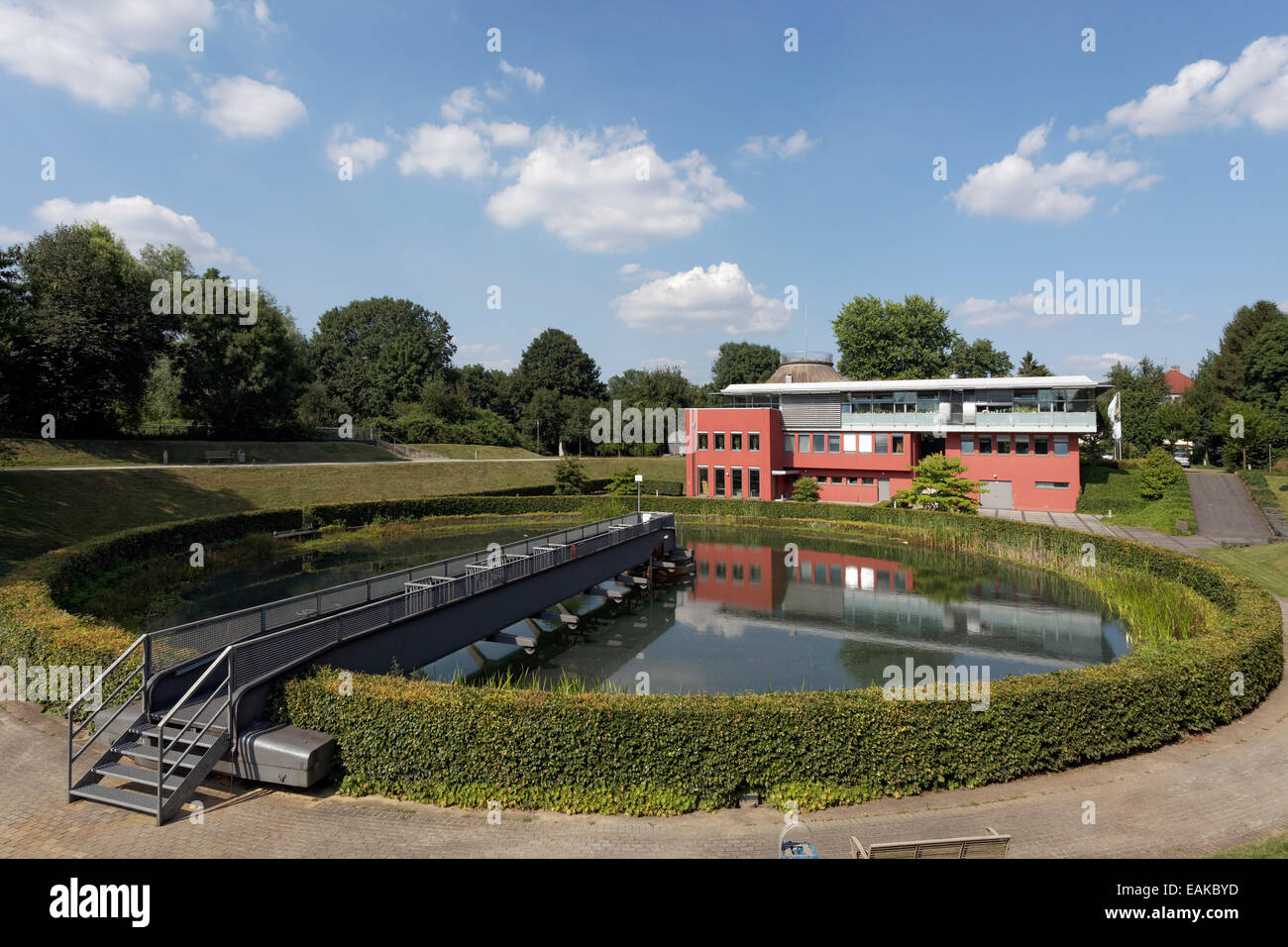 Stillgelegten Kläranlage von Laeppkes Muehlenbach, umgebaut, Klaerpark, Route der Industriekultur, Borbeck, Oberhausen Stockfoto