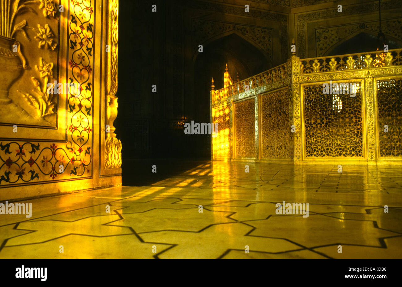 Tombe von Mumtaz und Shah Jahan auf das Taj Mahal in Agra Indien Stockfoto