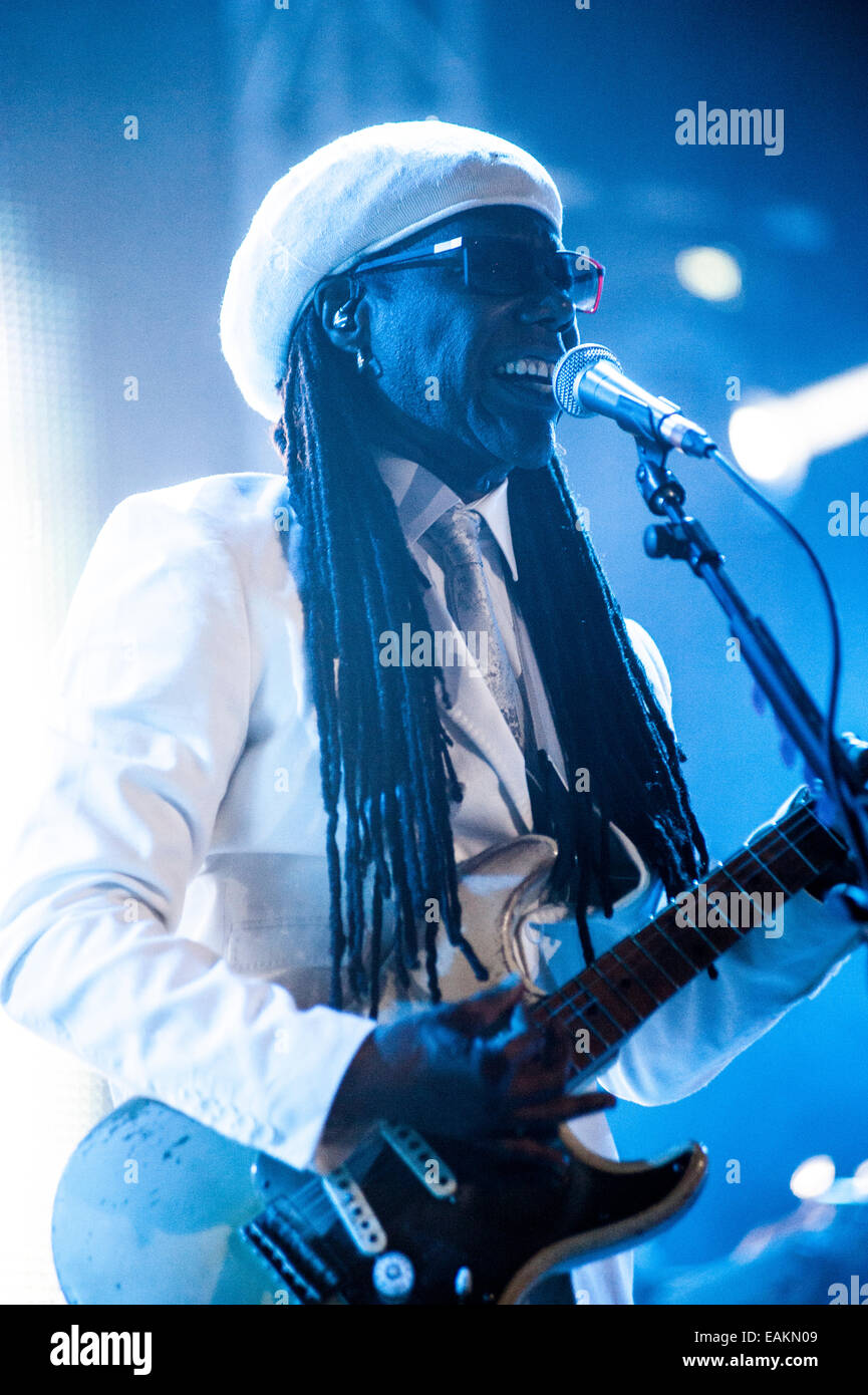 CHIC mit Sänger Songwriter Gitarrist Nile Rodgers auf ein live-Konzert beim unbekannten Festival in Rovinj, Kroatien, 2014. Stockfoto