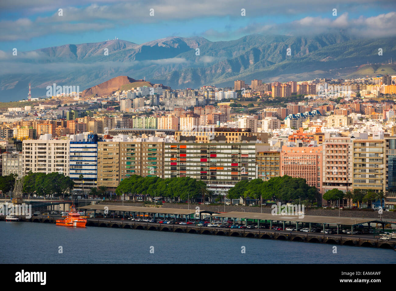 Am frühen Morgensonnenlicht über Santa Cruz De Tenerife, Kanarische Inseln, Spanien Stockfoto