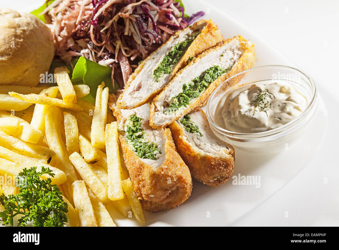 Frühstück und Abendessen für das Mittagessen auf weißen Teller. Stockfoto