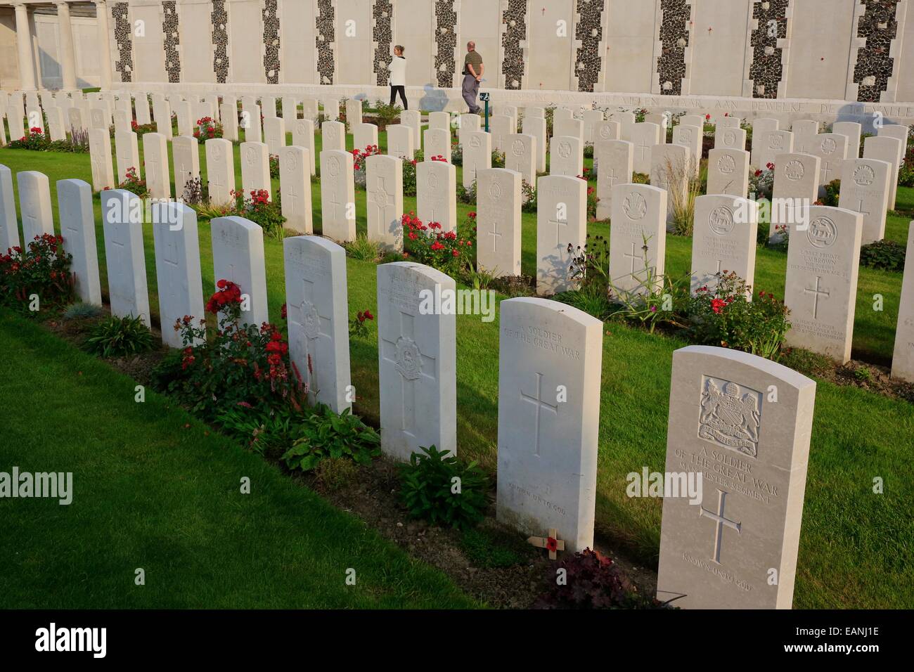 Tyne Cot Commonwealth War Graves Friedhof und Denkmal für die fehlenden. Tyne Cot, in der Nähe von Ypern (Lepra) Belgien. Tyne Cot, Krieg grav Stockfoto