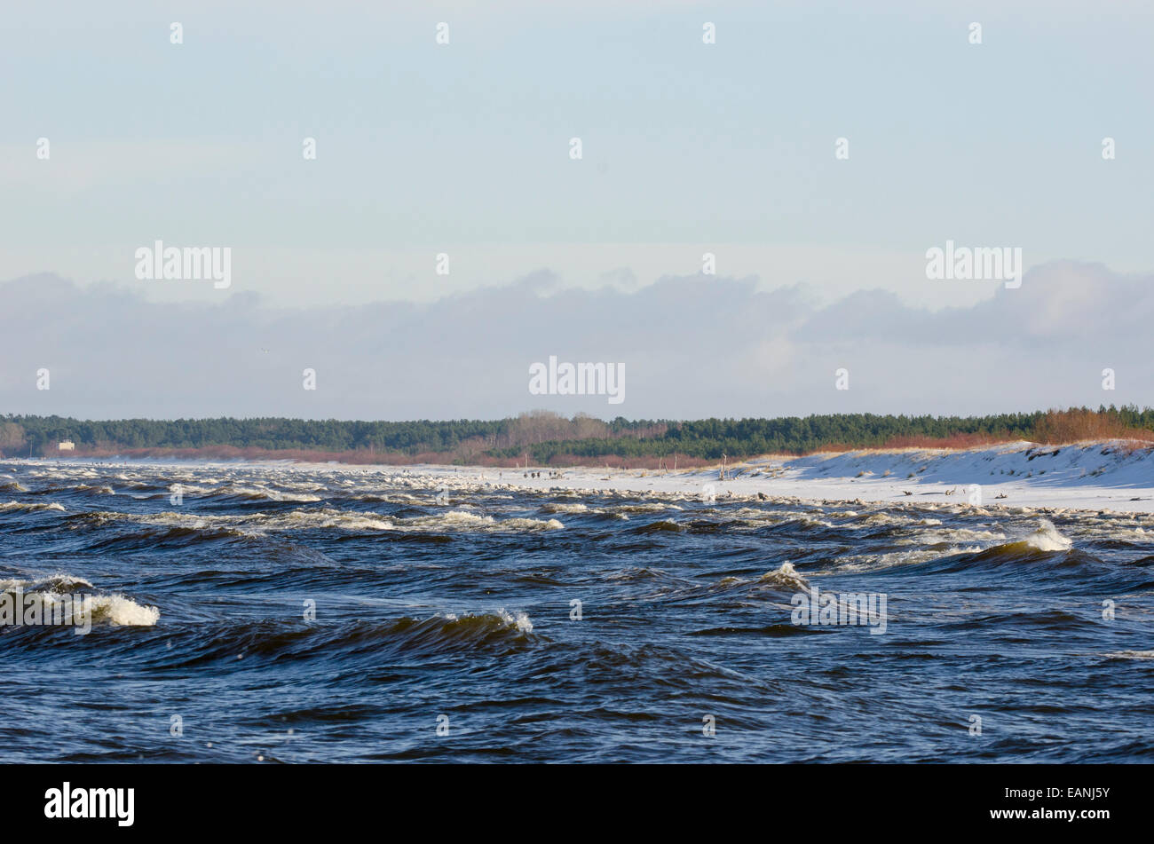 Seeküste von Riga Golf im Winter Stockfoto