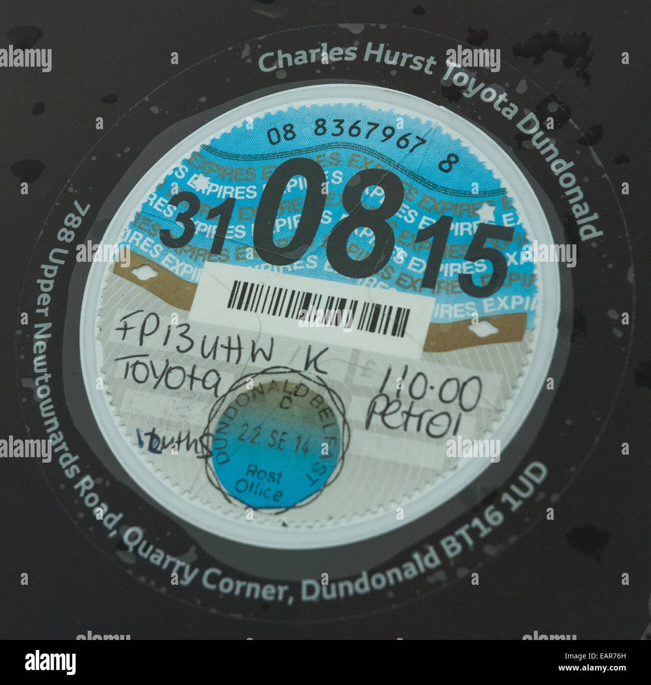 Kfz-Steuer Windschutzscheibe Scheibe Stockfoto